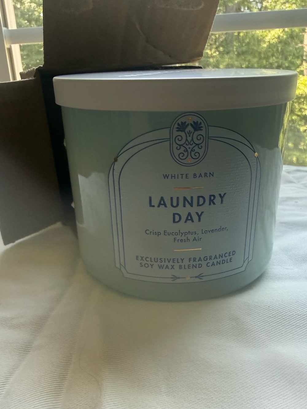 White Barn Laundry Day Candle - Light Blue Vessel with White Lid - Picture 2 of 7